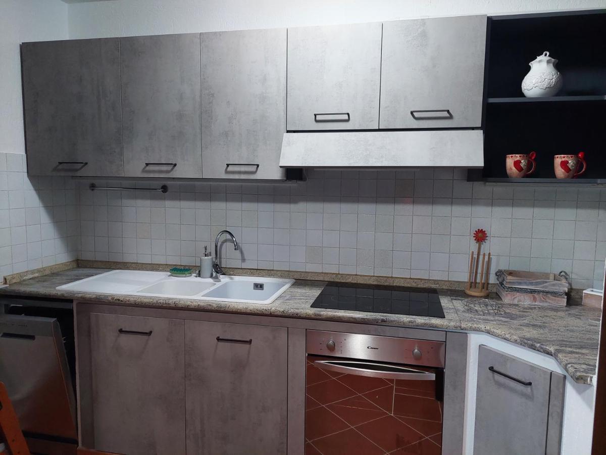 Appartements Le-Z-Aravi 2 Aosta Esterno foto