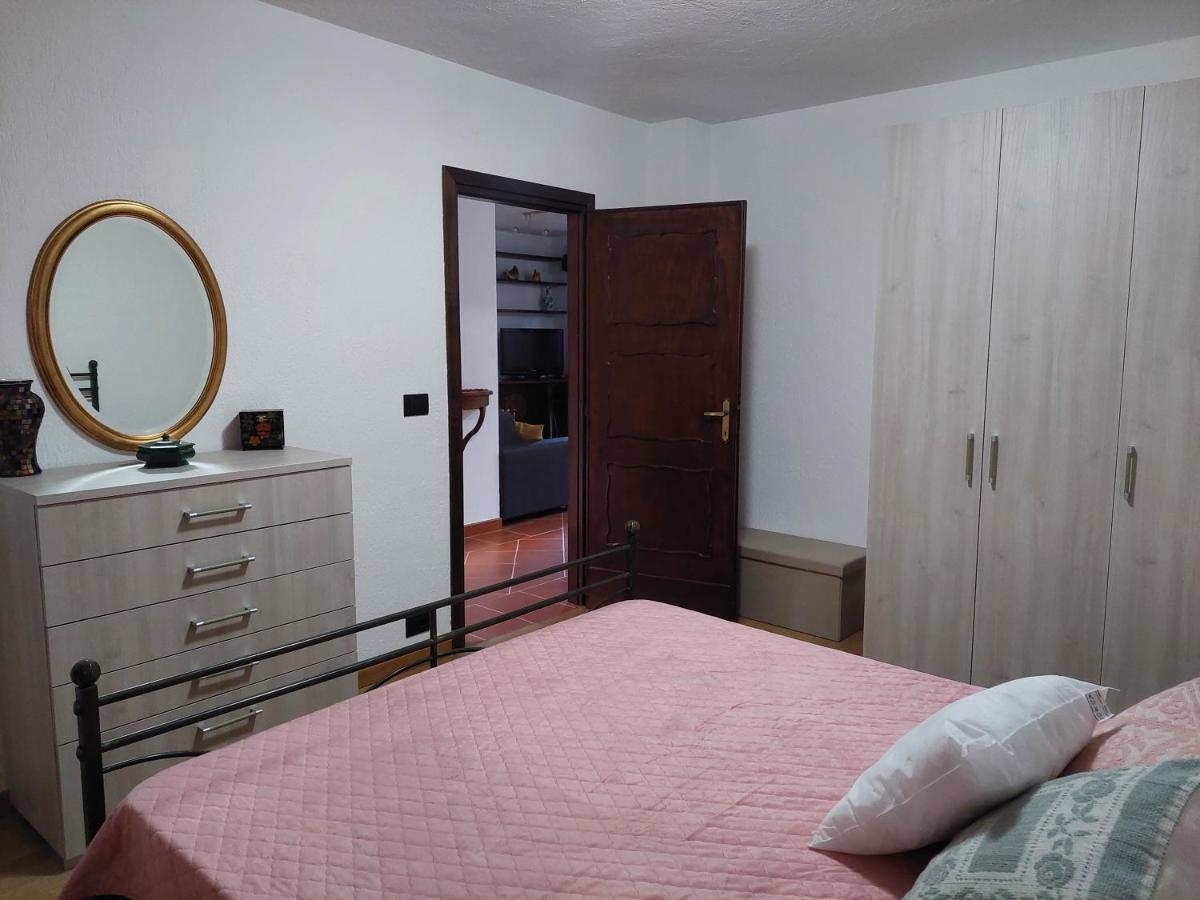Appartements Le-Z-Aravi 2 Aosta Esterno foto